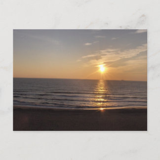 Cartão Postal A praia no pôr do sol