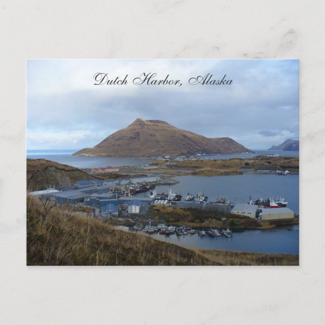 Cartão Postal A View of Dutch Harbor (Vista do porto holandês),  (Frente)