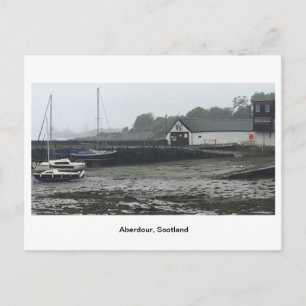 Cartão Postal Aberdour - Barcos em frente aos edifícios do port