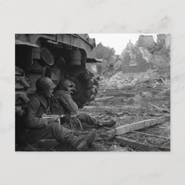 Cartão Postal Abriu-se e reuniu-se em algum lugar na França (Frente)