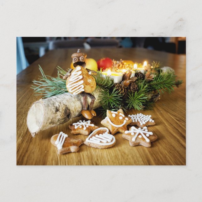 Cartão Postal Acorn elves eating Christmas gingerbreads  (Frente)