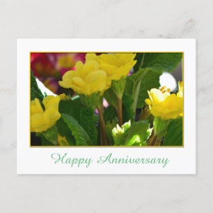 Cartão Postal Adorável aniversário das flores amarelas do jardim