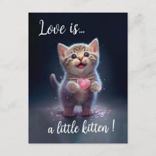 Cartão Postal Adorável Tiny Kitten Sweetheart