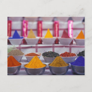 Cartão Postal AF, Egito, Aswan, especiarias coloridas no mercado