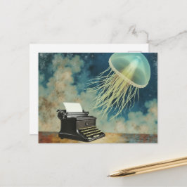 Cartão Postal Água-viva e uma Máquina de Escrever