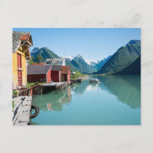Cartão Postal Aldeia da Terra Fjæ e fiorde na Noruega