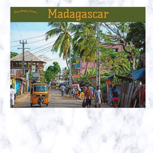 Cartão Postal Aldeia em Madagascar (Criador carregado)