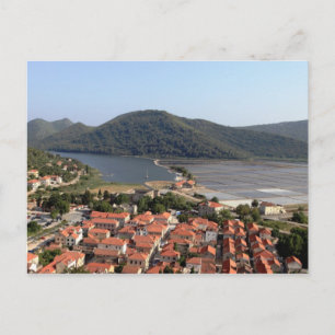 Cartão Postal aldeia típica da CROÁCIA