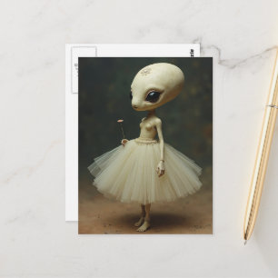 Cartão Postal Alienígena Fofo Único em um Vestido
