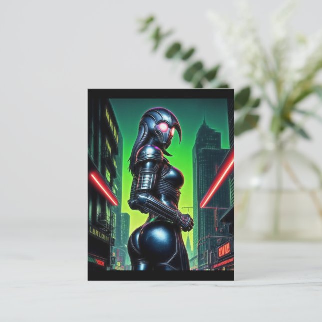 Cartão Postal Alienígena Raven 02 (Em pé/Frente)