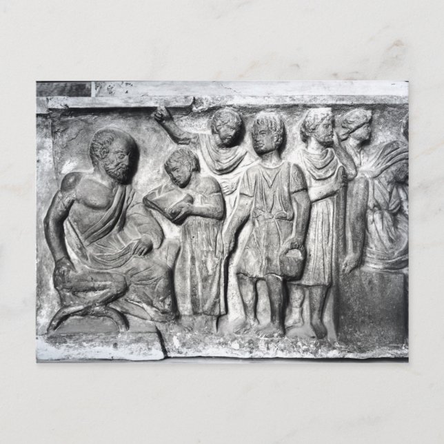 Cartão Postal Alivio retratando um menino lendo para seu profess (Frente)