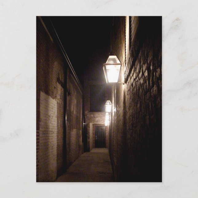 Cartão Postal Ally em Natchitoches, Louisiana com lâmpadas a gás (Frente)