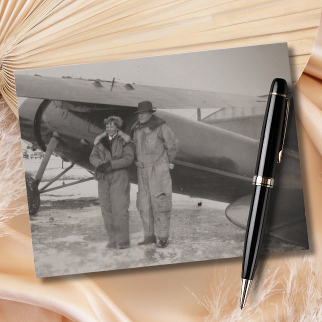 Cartão Postal Amelia Earhart Photo Aviation Vintage (Criador carregado)