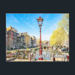 Cartão Postal Amesterdã, Países Baixos<br><div class="desc">Este cartão-viagem apresenta uma fotografia da famosa cidade de Amsterdã, na Holanda, num dia bonito. Este maravilhoso cartão-postal seria ideal para os melhores amigos, familiares e colegas de trabalho.</div>