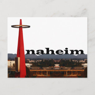 Cartão Postal Anaheim CA Skyline com Anaheim no céu