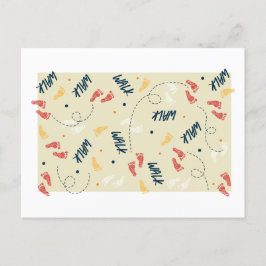 Cartão Postal Andando juntos: Padrão de Pegada de Aventura