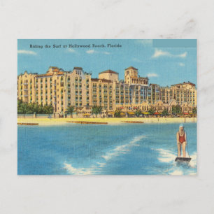 Cartão Postal Andando pelo Surf em Hollywood Beach, Flórida