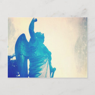 Cartão Postal Angel em uma tempestade