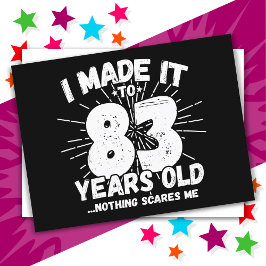 Cartão Postal Aniversário de 83 Anos Sarcástico Meme Engraçado