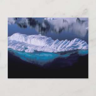 Cartão Postal Antártida, Baía do Paraíso. Iceberg em cristal