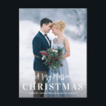 Cartão Postal Anúncio de casamento feliz<br><div class="desc">Um design moderno de sobreposição de fotos com script de pincel branco. As cores e o texto,  incluindo a imagem,  podem ser personalizados.</div>