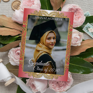 Cartão Postal Anúncio de Formatura com Mandala Dourada em Fundo