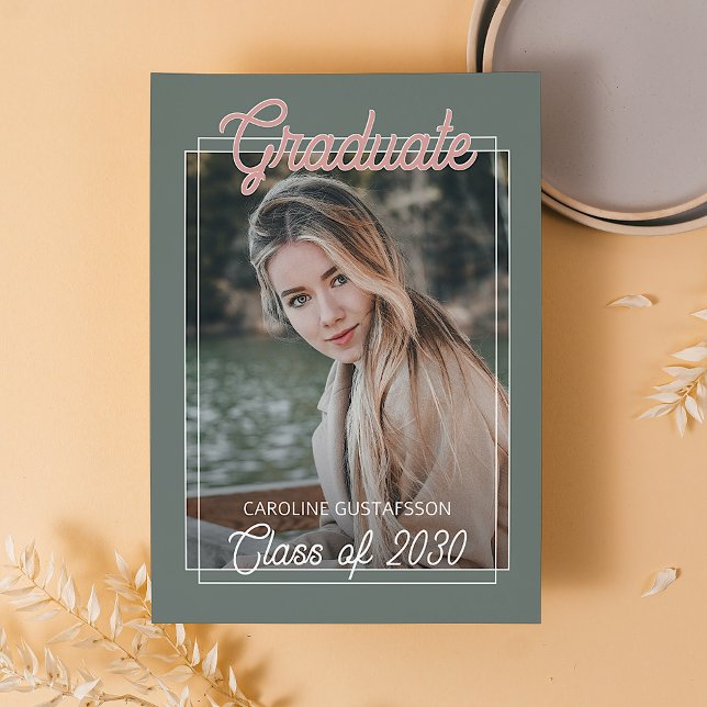 Cartão Postal Anúncio de Formatura Coral Blush Vermelho Sage Ver (Criador carregado)