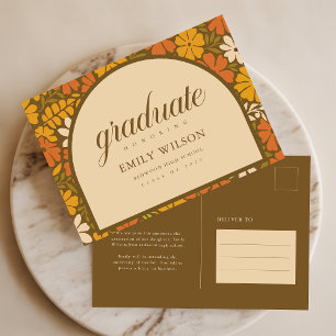 Cartão Postal Anúncio de Graduação com Arco Floral Boho Vintage