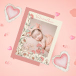 Cartão Postal Anúncio de Nascimento Floral da Foto Personalizada<br><div class="desc">Flores desenhadas a aquarelas moles em pinks,  pêssegos e cores neutras com enrolamento de videiras para destacar a sua foto favorita do bebê. Perfeito para o anúncio de nascimento da sua nova menina.</div>