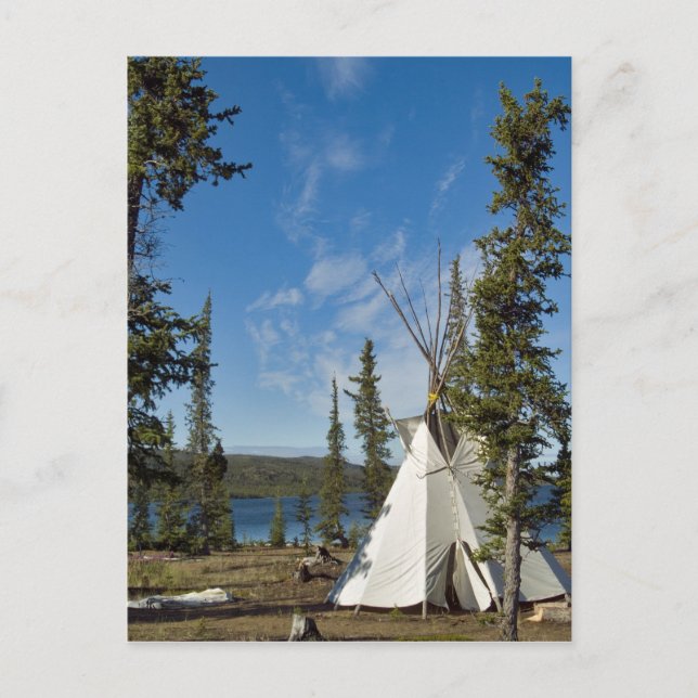 Cartão Postal Aproximação de Dene Tribe, Territórios do Noroeste (Frente)