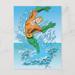 Cartão Postal Aquaman sai do mar
