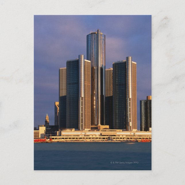 Cartão Postal Arranha-céus pela água em Detroit 3 (Frente)