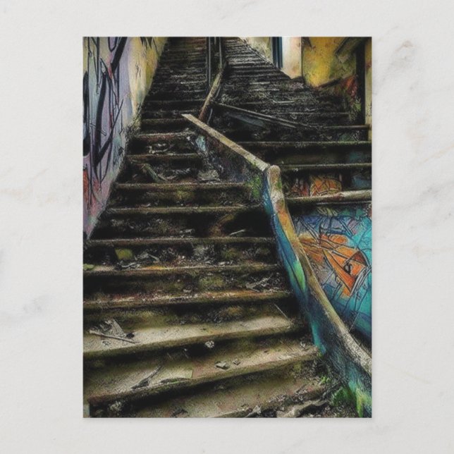 Cartão Postal Arte Urbana em Escadas de Edifício Abandonado (Frente)