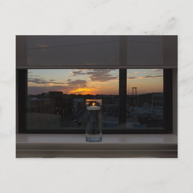 Cartão postal Assistindo o pôr do sol (Frente)