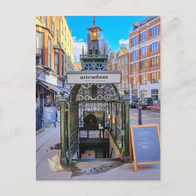 Cartão Postal Attendant Fitzrovia Londres (Frente)