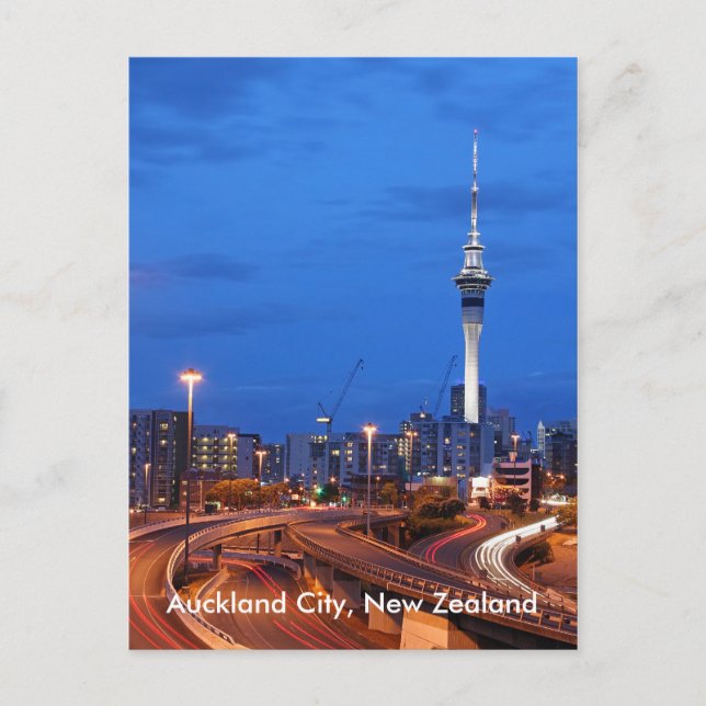 Cartão Postal Auckland City, New Zealand At Dusk (Frente)