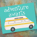 Cartão Postal AVVENTURE AWAITS Campervan RV<br><div class="desc">Confira esta carrinha com a mensagem "ADVENTURE AWAITS". Você sempre pode editar e adicionar seu próprio texto. Avise-me se você quiser que algo seja feito sob medida. E verifique meu compro para mais produtos e designs. Se você o comprar, obrigado! Certifique-se de compartilhar uma foto no Instagram dele em ação...</div>