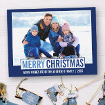 Cartão Postal Azul de Foto da Família de Feliz Natal Moderno<br><div class="desc">Cartão-postal Azul de Férias da Família de Feliz Natal Moderno</div>