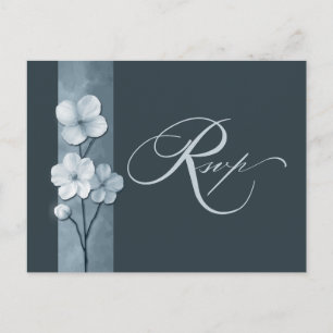 Cartão Postal Azul Empoeirado Mão Desenhada Floral Botânica RSVP