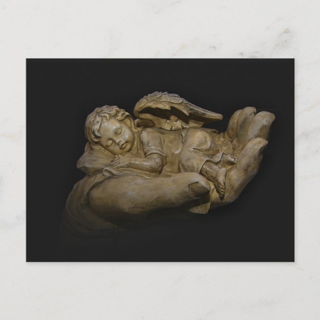 Cartão Postal Baby Angel Wings Dormindo em Mão (Frente)