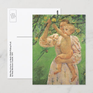 Cartão Postal Baby Reaching for a Apple por Mary Cassatt