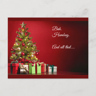 Cartão Postal "Bah. Humbug. E tudo isso..." árvore com presentes