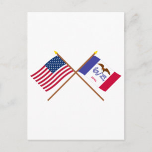 Cartão Postal Bandeiras dos EUA e de Iowa Cruzadas