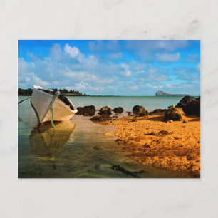 Cartão Postal Barco De Pesca Na Praia Mauritiana Com Islet