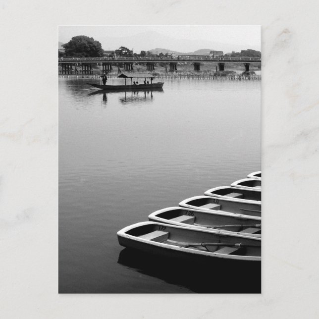 Cartão Postal Barcos a Remo: Arashiyama, Kyoto, Japão (Frente)