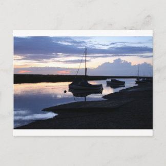 Cartão Postal Barcos Blakeney no crepúsculo