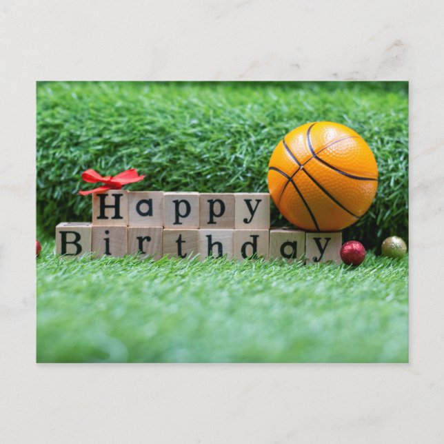 Cartão Postal Basketbolas com palavras de aniversário felizes sã (Frente)