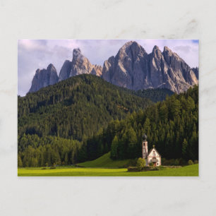 Cartão Postal Bela igreja isolada e solitária chamada Rainui 2