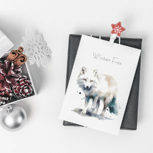Cartão Postal Beleza Ártica: Raposa de Inverno personalizada