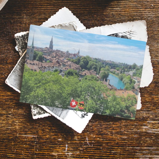Cartão Postal Berna, Suiça | Patrimônio suíço Viagem (Scenic postcard featuring the picturesque Old City of Bern)